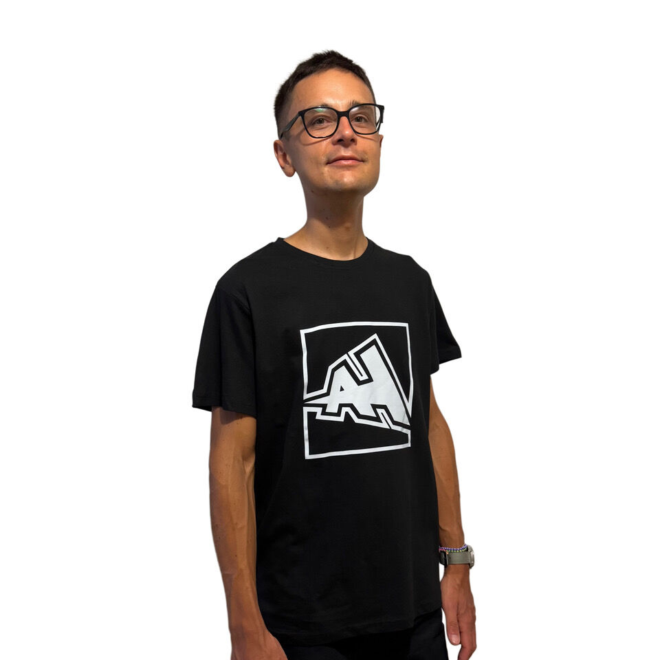 AH Alexander Hagberg T-Shirt - Schwarz
