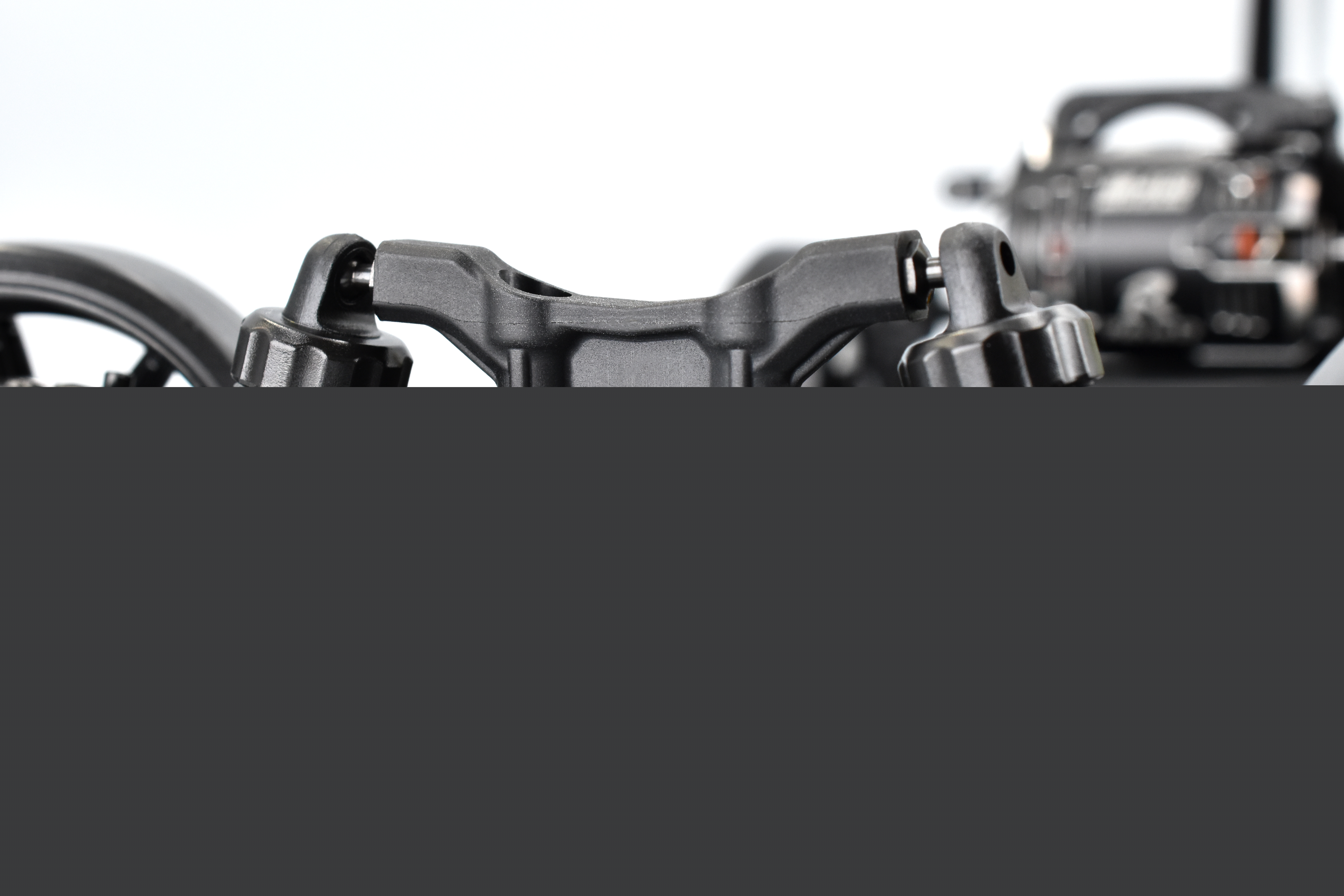 rev-d1-017s20-reved-rdx-aluminium-spacer-fuer-daempferbruecke-vorne-2-0mm-2