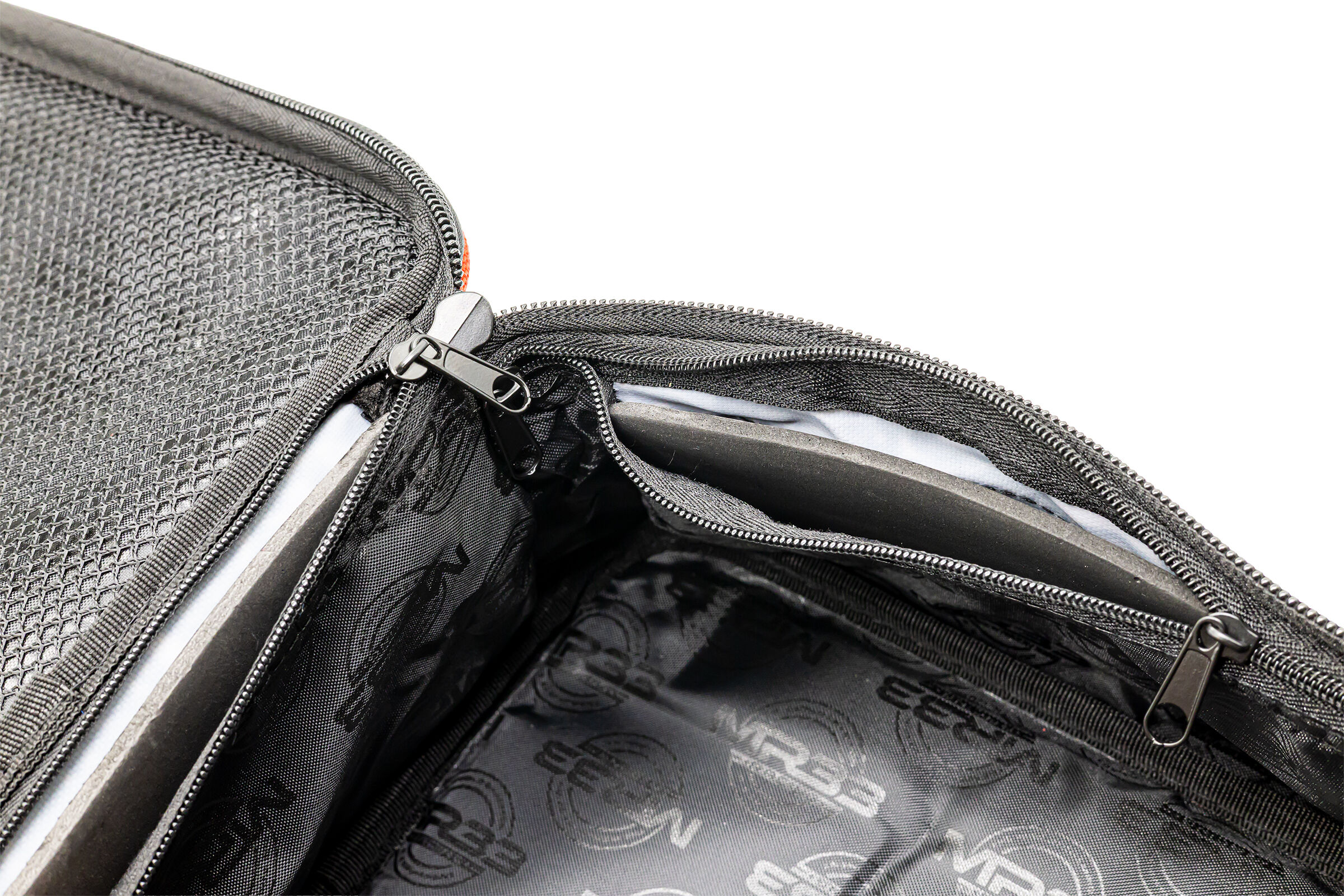 MR33 SIGNATURE Onroad 1:10 Tourenwagen Tasche (46x23x15,5cm)
