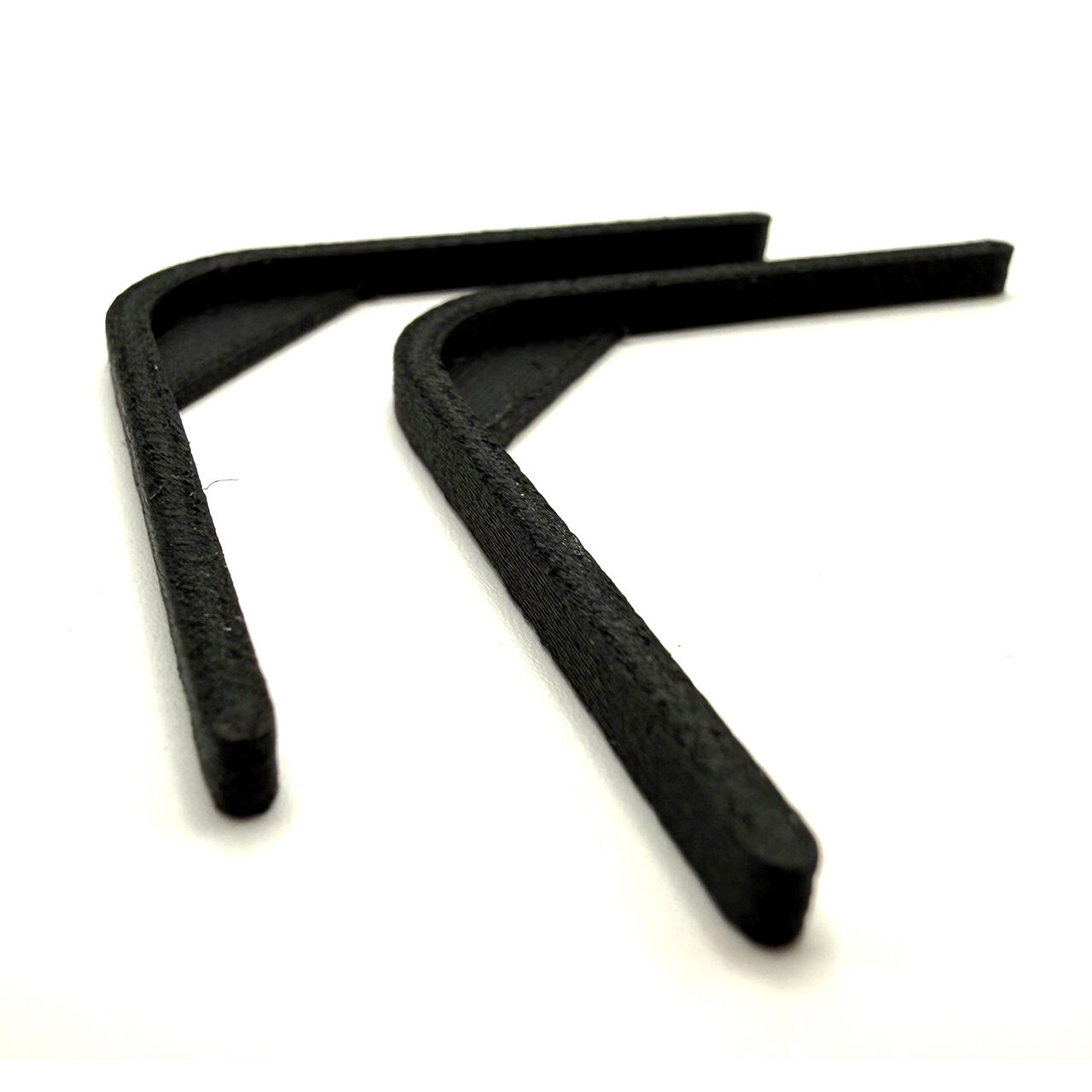 MR33 Pan Car Body Stiffener Rear (2)