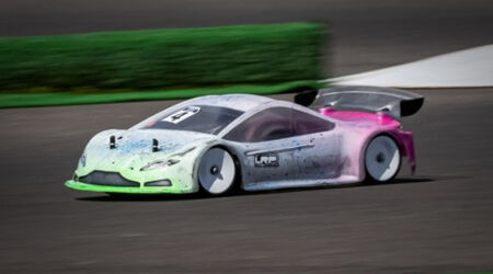 Thumbs-Drivers-Market-1up-Racing-40-Masters