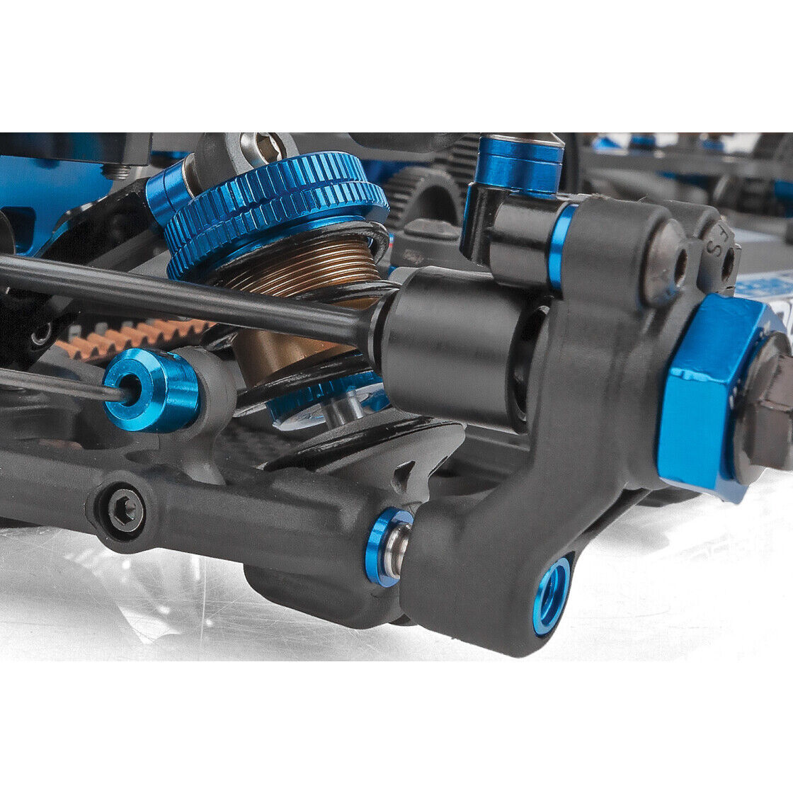 AE30141-Team-Associated-TC8-Tourenwagen-Baukasten-110-Kohlefaser-CHassis-10 ae30141-team-associated-tc8-tourenwagen-baukasten-110-kohlefaser-chassis-10